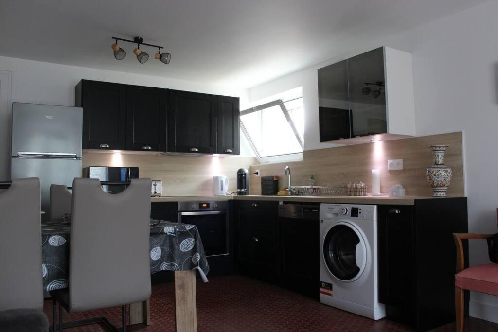 Entierement Renove A Les Bains Avec Jardin * Ronce-les-Bains